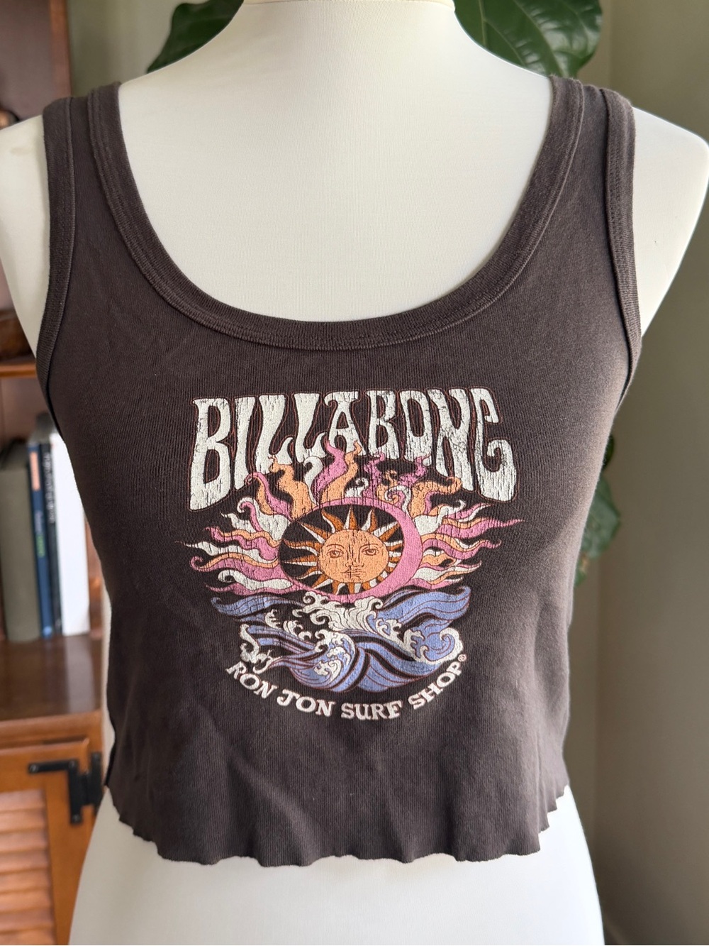 Billabong Sun Graphic Cropped Tank Top L